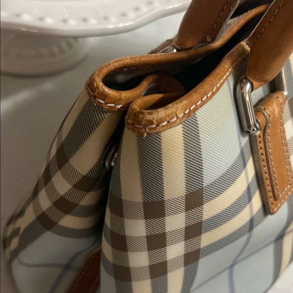 Burberry Cream and Tan Check Satchel with Leather Trim and Silver Hardware - Picture 7 of 14